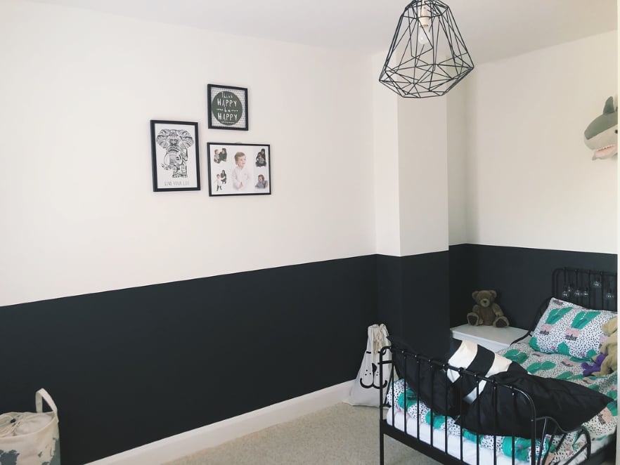 Paint the bottom half a darker colour like @emilymarie_xo from @monochrome_hause